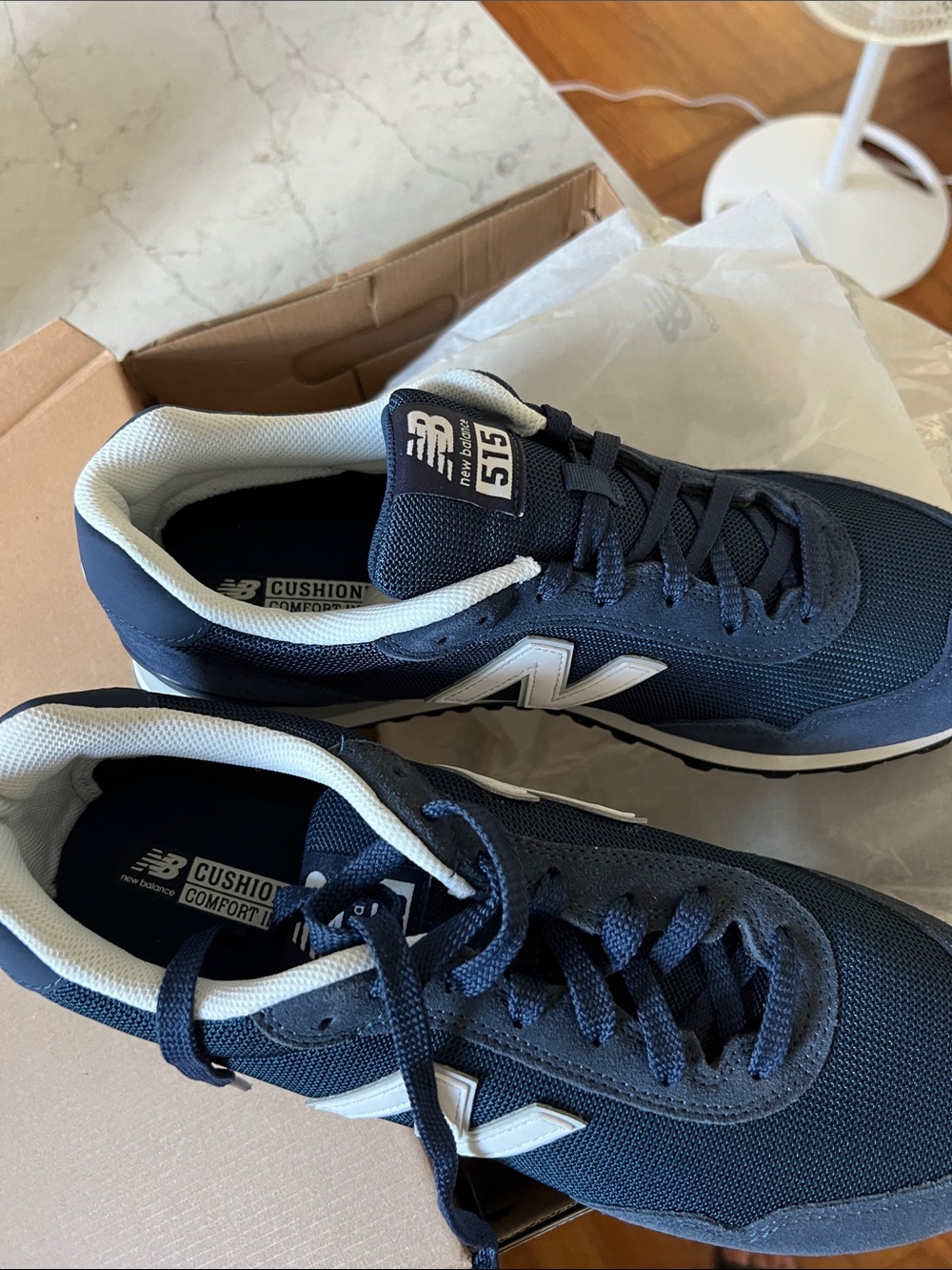 New Balance Men's Navy and White 515 Retro Runner Sneakers